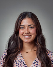 Headshot of Jasmine Falahat